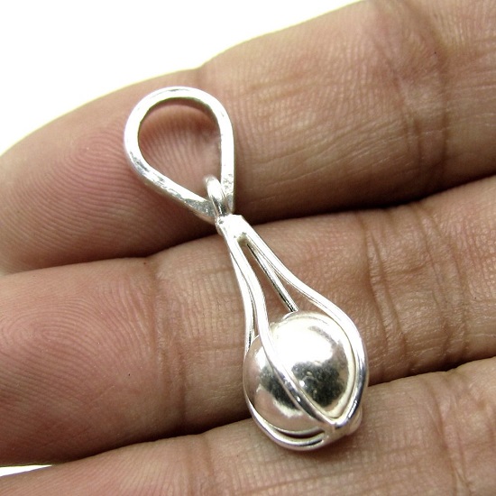 Pure Silver Ball Pendant in Cage – Chandi Pinjre Goli Locket for Astrology Remedy Pure Silver Ball Pendant in Cage – Chandi Pinjre Goli Locket for Astrology Remedy